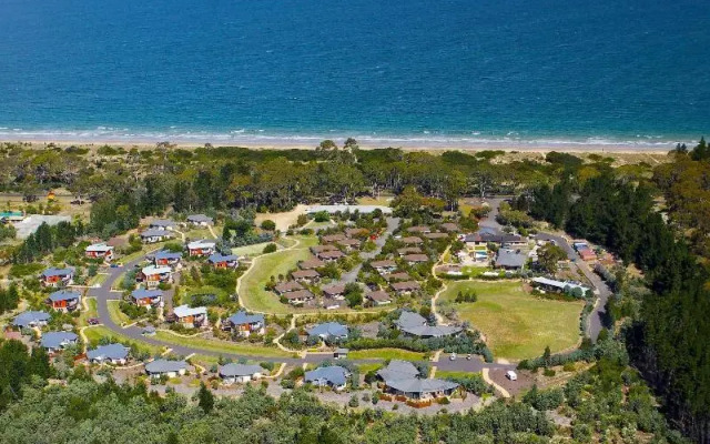 Ramada Resort Seven Mile Beach
