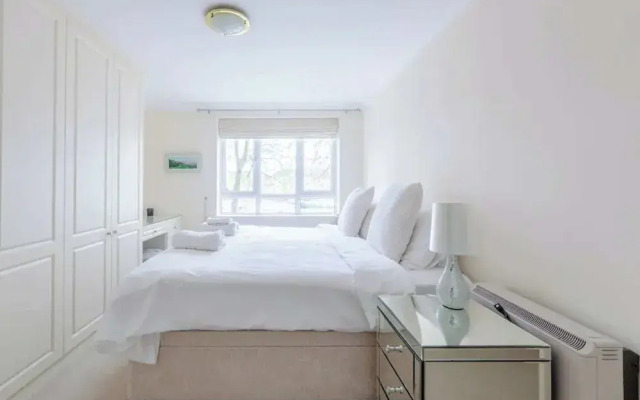 Unique Waterfront 2BD Flat - Rotherhithe
