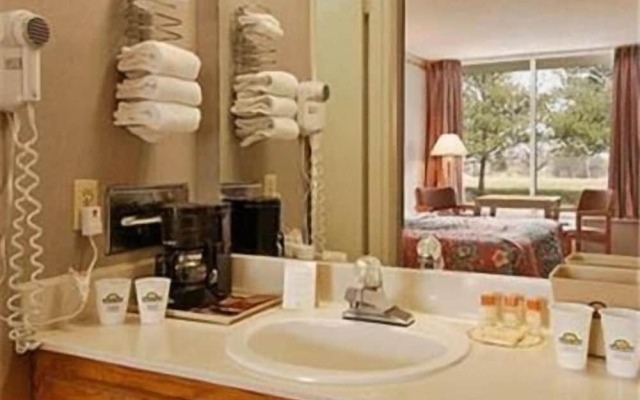 Days Inn White House