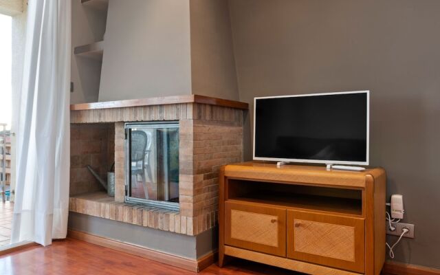 Picturesque Holiday Home in L'estartit With Swimming Pool