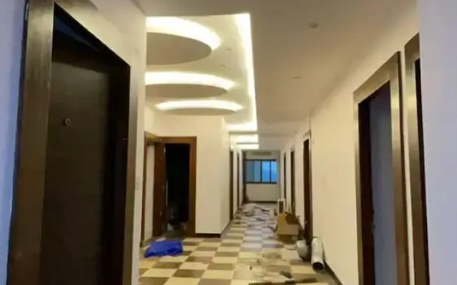Hotel Rajgharana