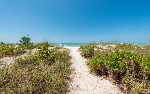 Coquina Beach Club 204