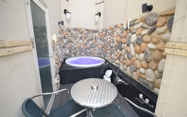 Hotel X - Adult Only