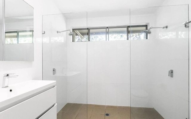 A SWEET ESCAPE - Ariel's