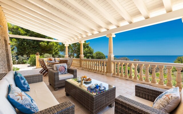 3087 Villa Lodrea by Perle di Puglia