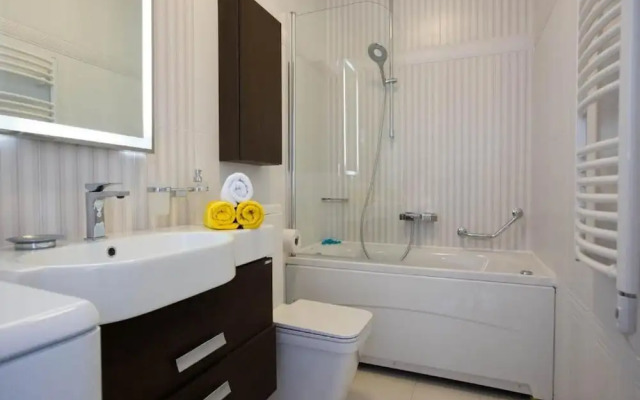 4B Apartments