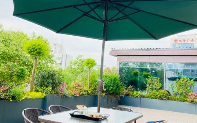Lingmei International Hotel – Outside – Xiangyang