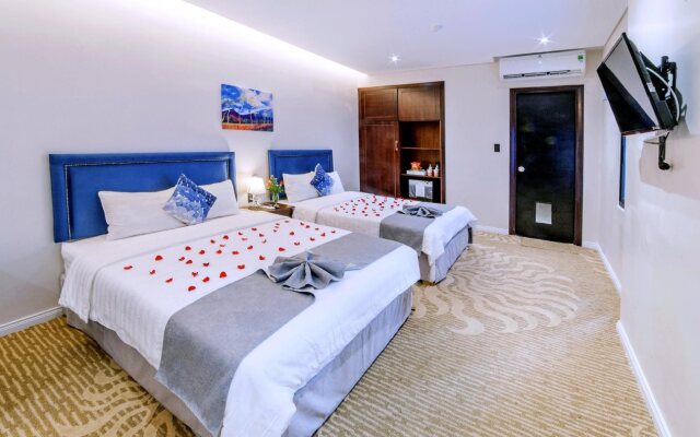 Thu Trang Beachfront Hotel