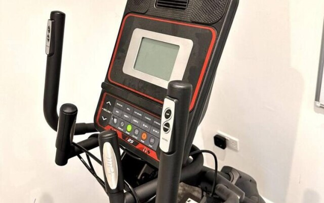 Serenity Haven 4-bed With Hottub,games,gym & More