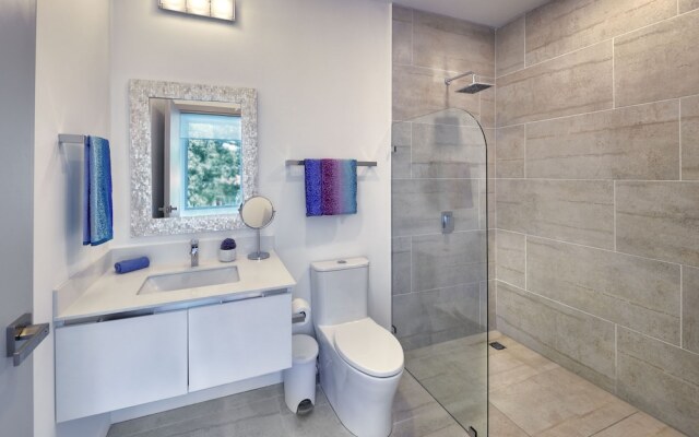 Sunset Blvd 10A - 2 Br Condo