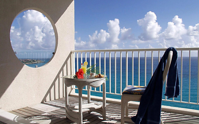 Sapphire Beach Club Resort