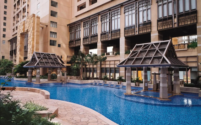 Rambler Oasis Hotel