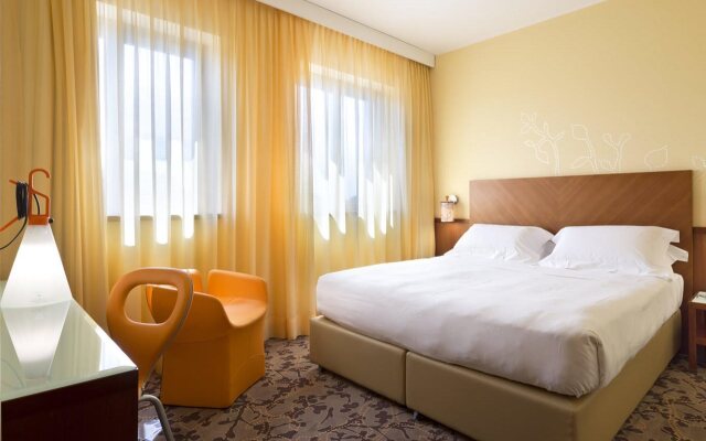 Unahotels Mediterraneo Milano Hotel