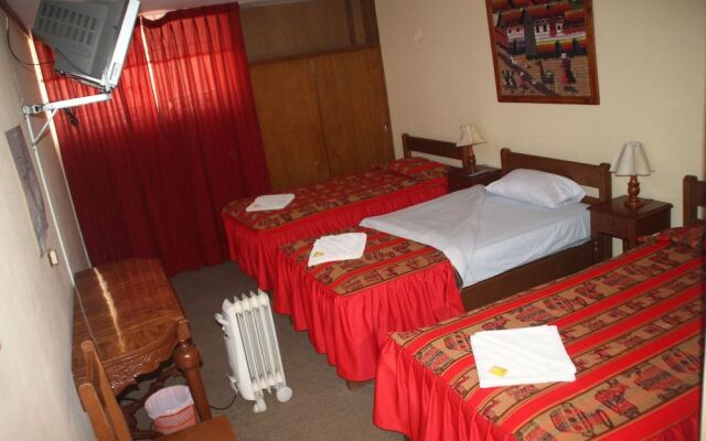 Gran Puno Inn Hostal