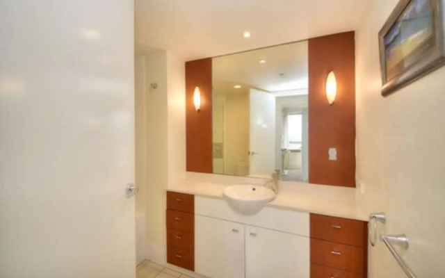 Chevron Renaissance Private Apartments