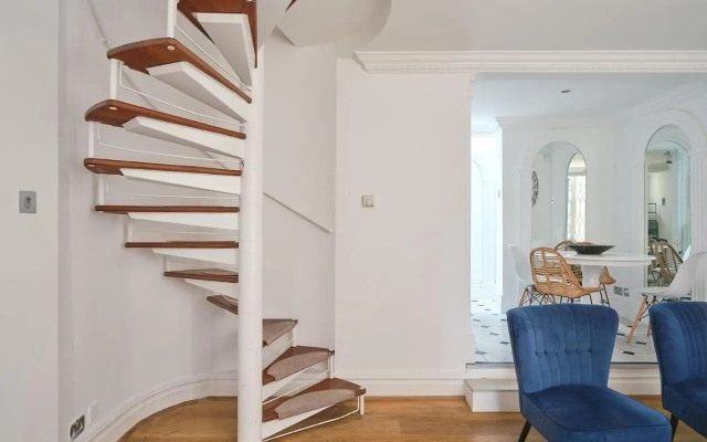Stylish 3 bedroom town house