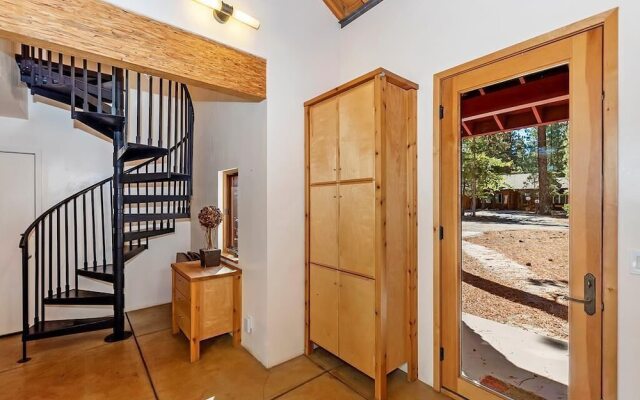 061 - Boulder Bay Retreat