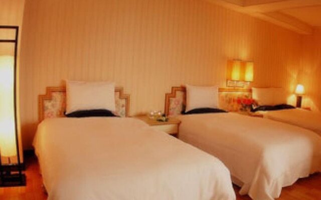 Asia Emperor Hotel