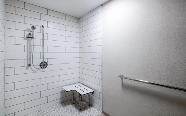 Holiday Inn Express and Suites Turlock by IHG