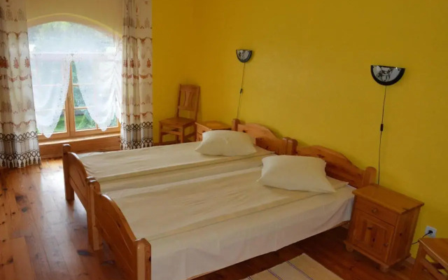 Viesu Nams Pupoli
