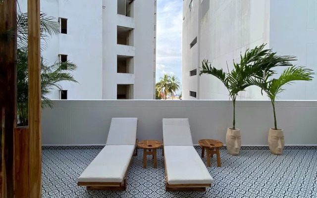 w Pristine 2BR w Lovely Terrace in CTG