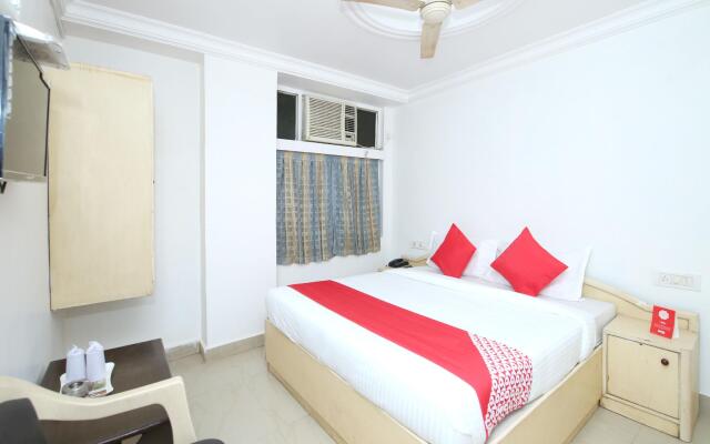 OYO 14465 Hotel Cozy Residency