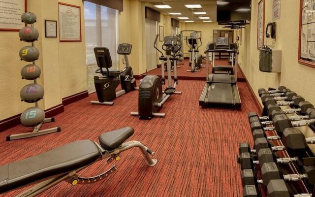MCM Elegante Hotel and Suites – Dallas