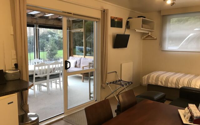 Angie's Rural Retreat