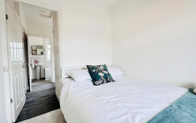 Pengam House