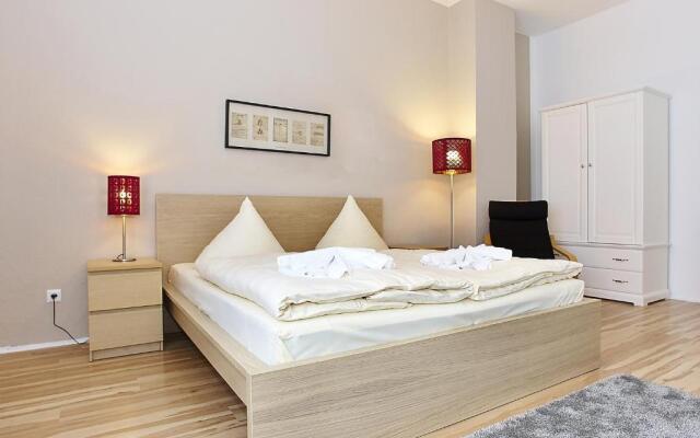 BearlinCity Apartments - City Center West