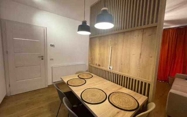 Pine Tree Residence