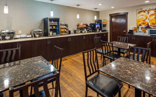 Best Western Crown Inn & Suites