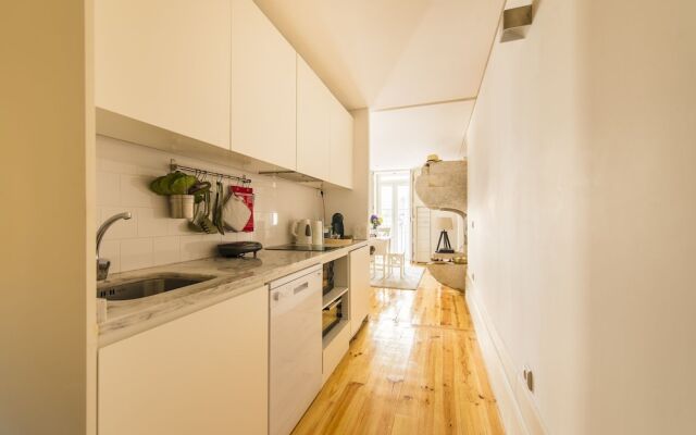 DA'Home - Almada Unique Apartment