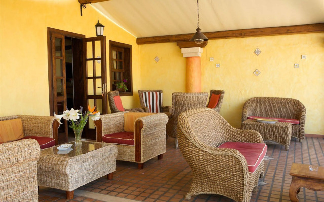 Is Benas Country Lodge