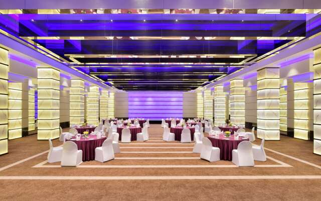 Radisson Blu Atria Bengaluru