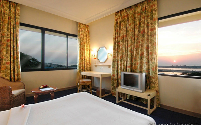 Vivanta Mangalore Oldport Road - Formerly Known as Taj Manjarun