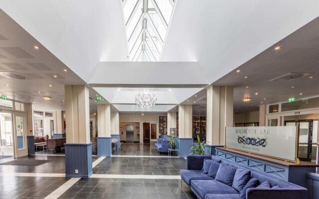 hotelImage