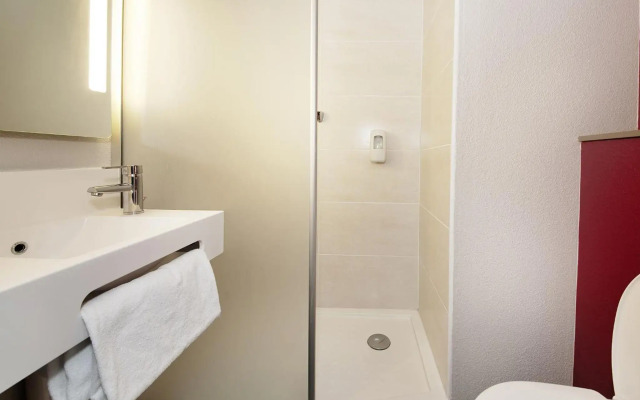 B&B HOTEL Castres Centre Gambetta