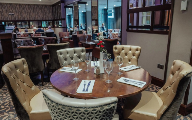 Dunadry Hotel and Gardens