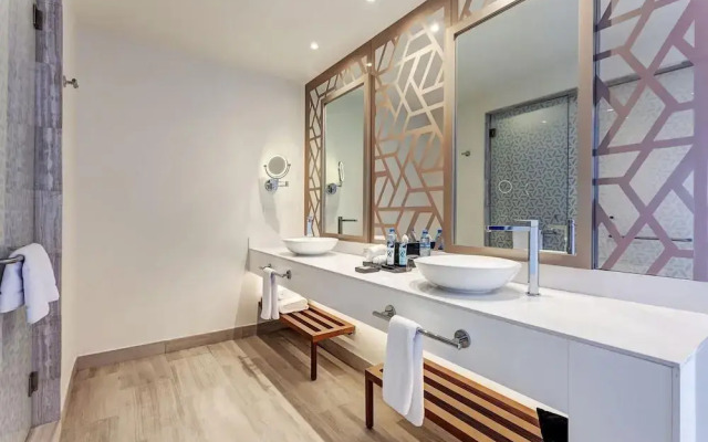 Royalton CHIC Antigua, An Autograph Collection All-Inclusive Resort – Adults Only