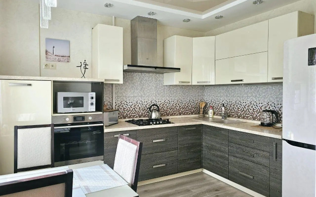 Best Guest House (Бэст Гест Хаус) на улице Симонова