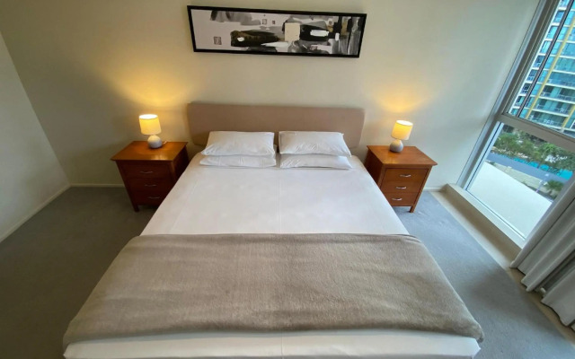 Hi Surf Beachfront Resort Apartments