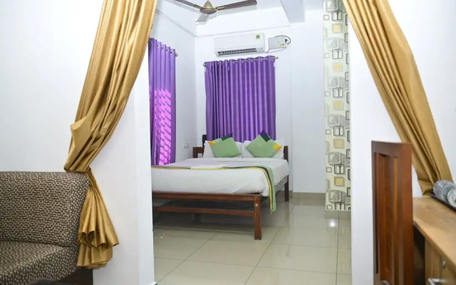 Nirupama Hotel Aluva