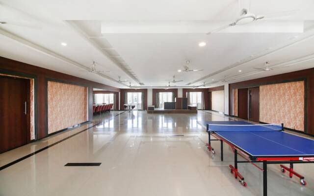 Capital O 30441 Hotel Durgada Siri