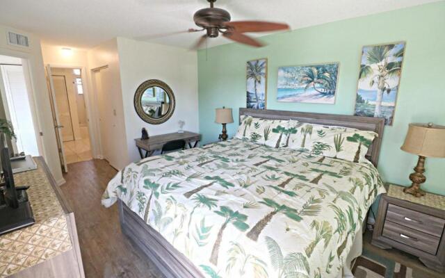 Ocean Village Club A32