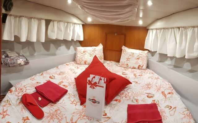 Yacht Suite Civitavecchia