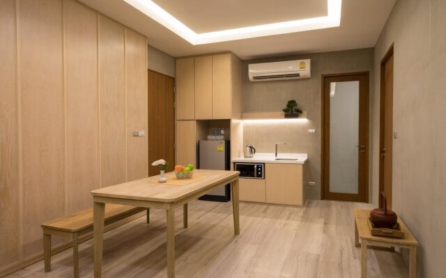 Chu Hotel