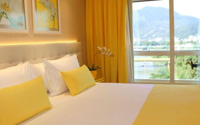 Kayrós Business Hotel