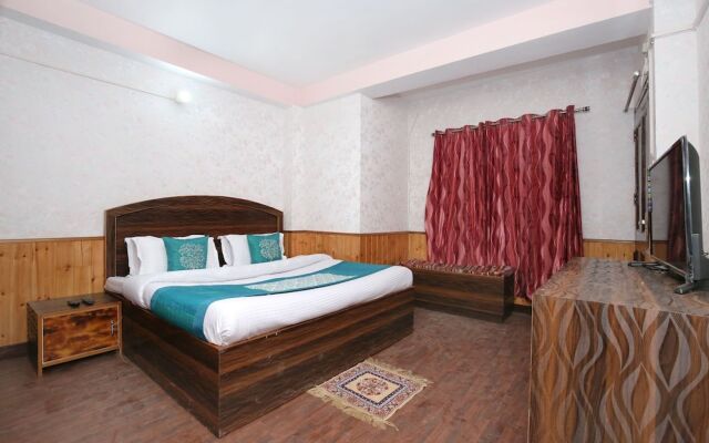 OYO 10305 Home 1 BHK Himsutra Bhattakufar