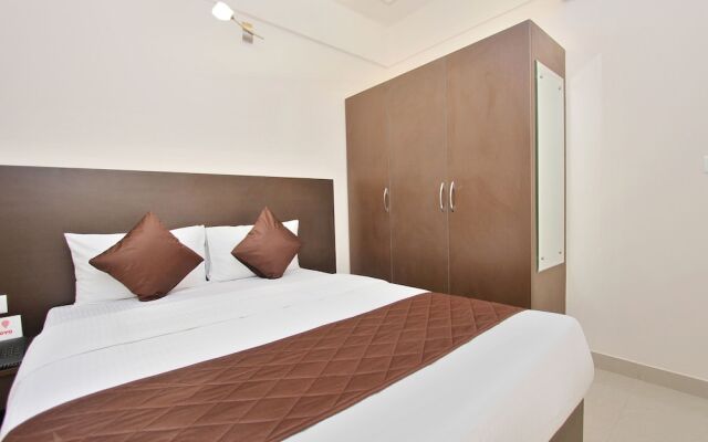 OYO 9931 Hotel Bali Square